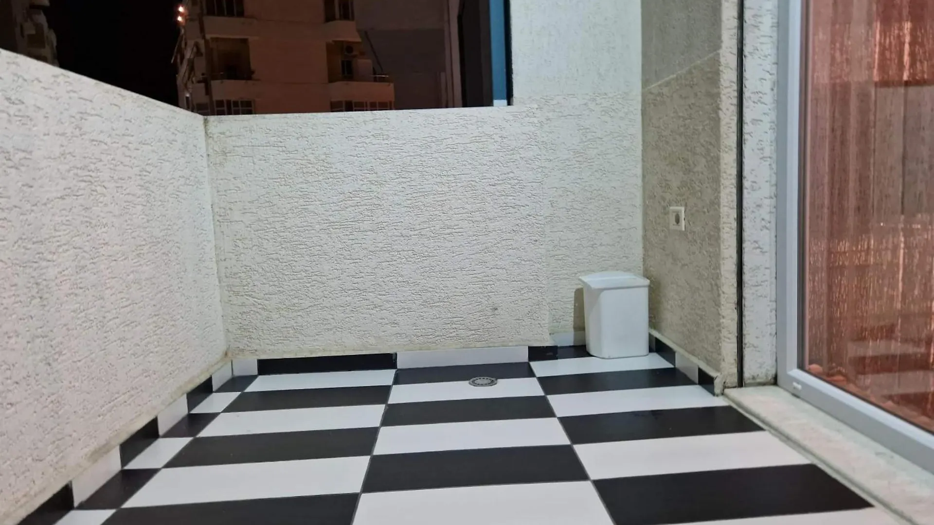 Apartament Me Qera Vlore